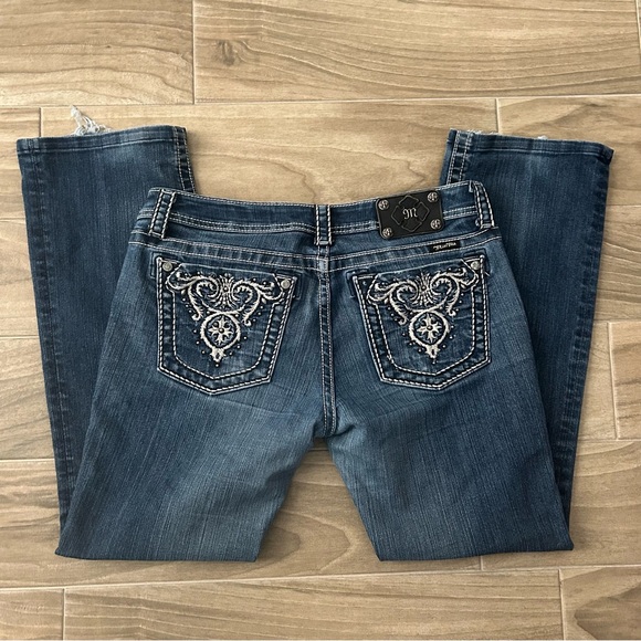 Miss Me Boot Cut Jeans | Size 32 - Picture 6 of 7